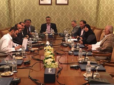 نقطة خلاف واحدة تؤخر الإعلان عن اتفاق شامل يُنهي الحرب في اليمن.. جباري وعبدالسلام في الرياض