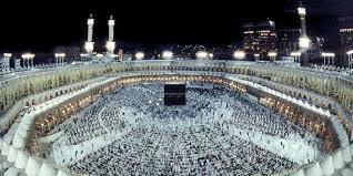 انقاذ اكثر من 150 معتمرا من حريق بالسعودية