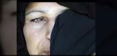 بالفيديو : شاب عند الكعبة يقول : يا أمي سامحيني وهي تقول : الله يغضب عليك.. والسبب صاعق!!