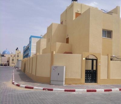 مقيم في السعودية يتسلل لمنزل سيدة ويهدد بذبح طفلها ما لم تمكنه من ممارسة الرذيلة معها!