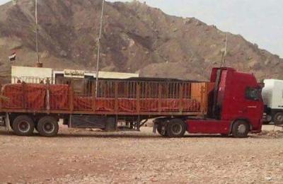 الأجهزة الأمنية اليمنية تلقي القبض على شاحنة محملة بمواد شديدة الإنفجار