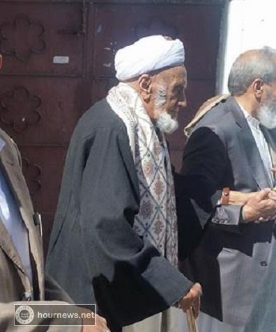مصدر مقرب يكشف حقيقة وفاة مفتي الديار اليمنية العلامة اسماعيل العمراني للمرة السادسة واخبار الساعة ينشر صورة حصرية