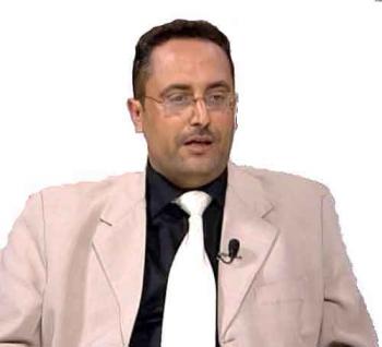 الناطق الرسمي لاحزاب التحالف وامين عام "حشد"إجراء الانتخابات في موعدها نهاية للمشروع الانقلابي على الدستور.. ومقاطعة المشترك انتحار سياسي!! 