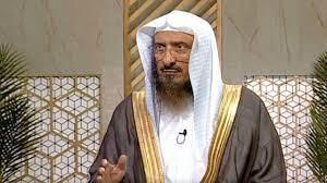 هل الزوجة تدفع زكاة الفطر من مالها أم يجب على الزوج.. والشيخ سليمان الماجد يجيب