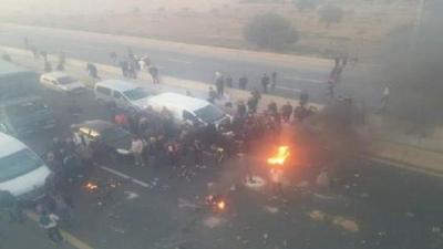 الجزائر تشتعل احتجاجات وأعمال تخريب وسطو في بجاية احتجاجا على سياسات الحكومة (فيديو)