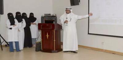 لماذا تفضل الجامعات السعودية الأساتذة الأجانب على السعوديين؟