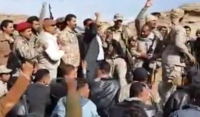 اليمن : الجنرال الاحمر يزور اليوم محافظة صعدة  وهذا ماقالة  للمقاتلين التابعين للشرعية (فيديو)