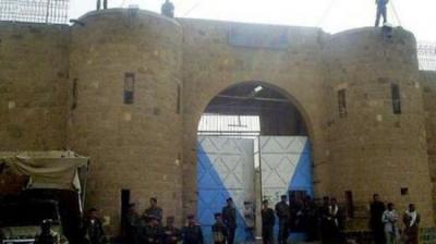 الزينبيات يتسببن بانتحار سجينه عصر اليوم بصنعاء (تفاصيل)