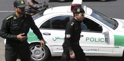 إعادة اعتقال رجل دين إيراني كشف إعدام “لجنة الموت” آلاف السجناء السياسيين