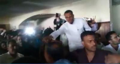 اليمن : بالفيديو تمرد جديد في محافظة عدن