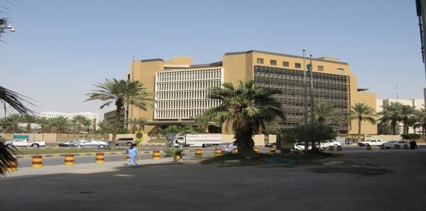  وزارة العمل السعودية تحسم الجدل حول زيادة مكافأة نهاية الخدمة للوافدين الاجانب