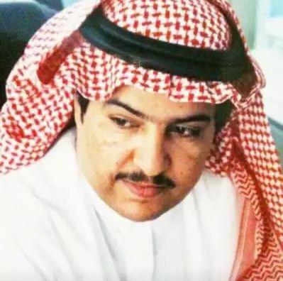 كاتب سعودي يشن هجوما لاذعا على الامارات: سياساتكم غير مفهومة ومؤذية للتحالف وخطيرة على وحدة اليمن