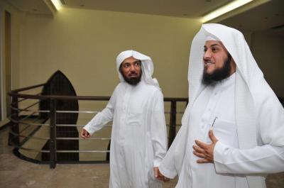 دولة اجنبية تدرج اسم الداعية السعودي سلمان العودة ومحمد العريفي على القائمة السوداء وتحظر دخولهم لهذا السبب