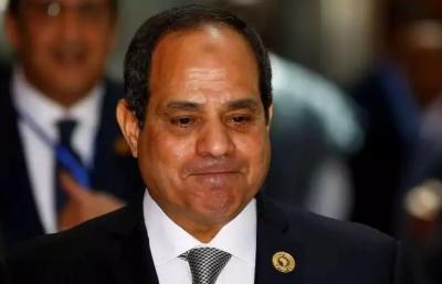 التحقيق مع (18) قاضيا مصريا انتقدوا على الفيس بوك قانون يمنح السيسي صلاحيات تعيين رؤسائهم