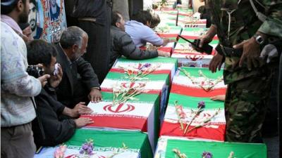 موقع أمريكي: نحو 44 عنصرا من الحرس الثوري  و حزب الله  قتلوا باليمن بالحرب مع السعودية