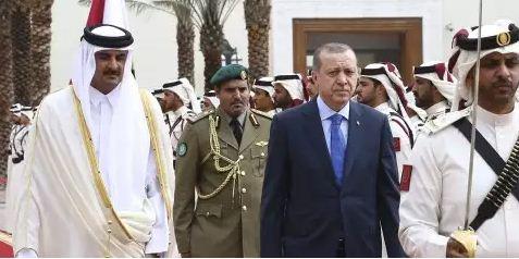 ميدل إيست آي: هذه سيناريوهات تركيا للتعامل مع حليفتها قطر في ظل أزمة الخليج الطارئة