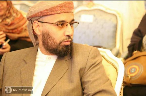 اليمن : بسبب هذا المنشور صنفت السعودية (الحميقاني) مستشار الرئيس اليمني على انه ارهابي (صورة)