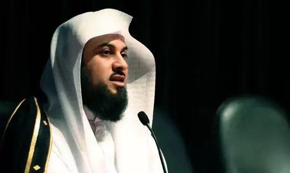 هذه هي التغريده التي حذفها الداعية السعودي العريفي عن قطر وأميرها 