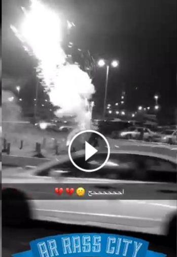 شاهد بالفيديو : وفاة سعودي من عنيزه اثناء الاحتفال  بالألعاب النارية  بحفل الرس