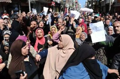 ميدل إيست آي: ثلاثة سيناريوهات مرعبة تنتظر السيسي الأيام القادمة احدهم الإنقلاب عليه 