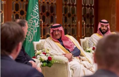 انقسام في بيت آل سعود.. ديفيد هيرست: سعود القحطاني وراء تسريب قصة إدمان محمد بن نايف للمخدرات