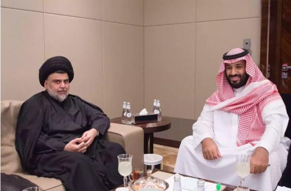السعودية: الأمير محمد بن سلمان يلتقي بزعيم التيار الصدري العراقي مقتدى الصدر(صور)