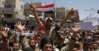 تحالف اليسار اليمني يدفن اللقاء المشترك: نهاية ثنائية الشرعية-الانقلاب