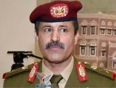 الحوثيون ينشرون بيان بشأن استشهاد وزير الدفاع اللواء العاطفي بغارة جوية