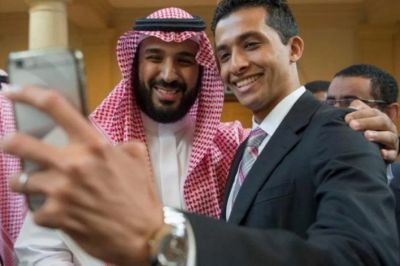 خاشقجي:بن سلمان يتعمد عدم ظهور أي أمير بجانبه في الصور لهذا السبب