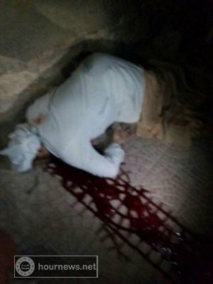 اليمن : وردنا الان اغتيال امام احد المساجد في المهرة (صوره)