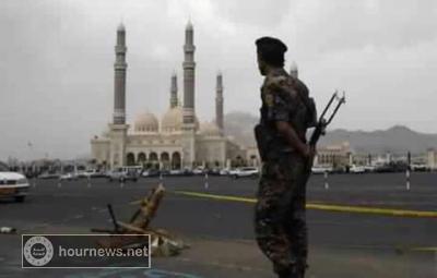 عاجل اليمن : الحوثيون يقتحمون جامع الصالح بعد صلاة الظهر وانتشار عسكري كثيف