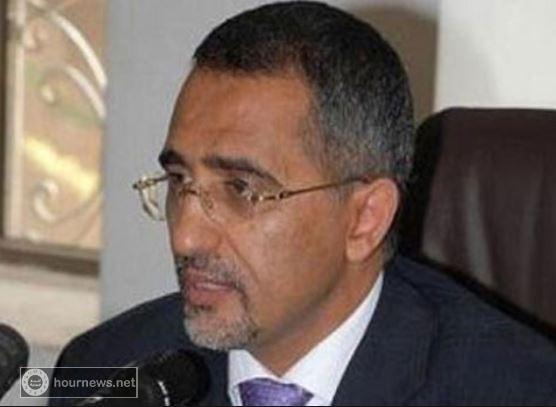 اليمن : الرئيس هادي يعين زمام محافظا للبنك المركزي المتهم بالفساد بهذه القضايا