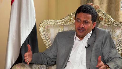 مسؤول حوثي: تصنيف الحوثيين كجماعة إرهابية كان مأزقاً أخلاقياً محرجاً لواشنطن والغائه مكسب لكل الأطراف