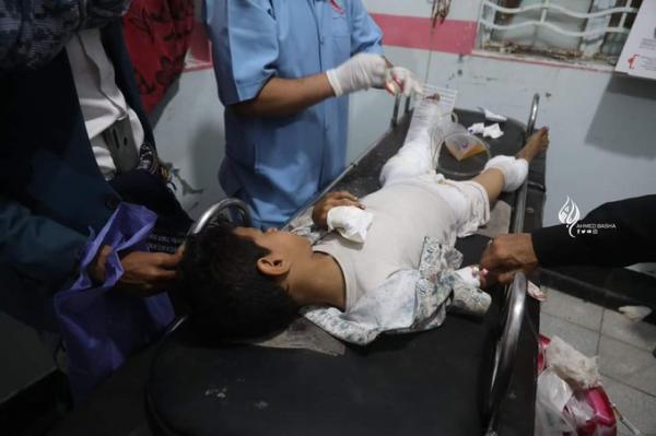 بعد الهجوم على منطقة سكنية بتعز ومقتل طفل:غريفيث يدين الاعتداء ويطالب بمحاكمة مرتكبيه