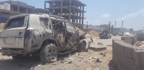 عاجل..قتلى وجرحى في تفجير انتحاري استهدف رتلاً عسكرياً بعدن