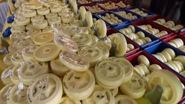 بعد بلاغ من السعودية..الجمارك الماليزية تحبط أكبر شحنة مخدرات في تاريخها 