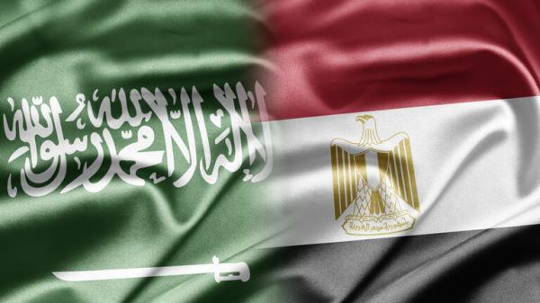 لماذ حذرت مصر مواطنيها المتواجدين في السعودية؟