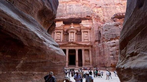 الأردن تزف بشرى سارة للمواطنين العرب وتعفيهم من هذه الرسوم!