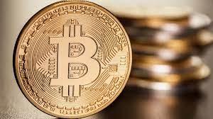 "العملات الرقمية مثل بيتكوين محرمة".. عضو "كبار العلماء" بالسعودية يوضح السبب!