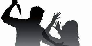 ريف ذمار:رجل يقتل زوجته الحامل بعدة طعنات وسكان المنطقة يقبضون عليه 