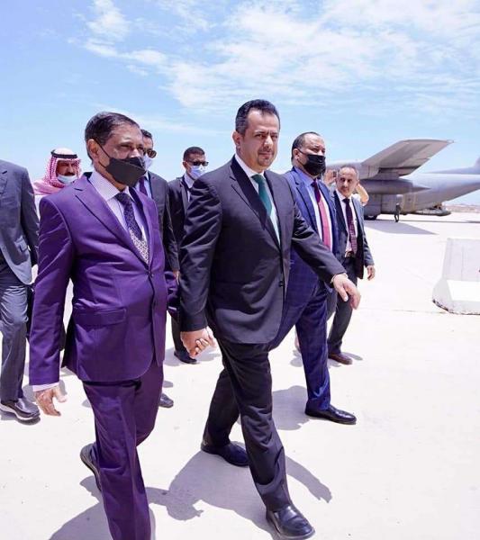 معين عبد الملك في المكلا لأول مرة منذ عودة الحكومة لعدن