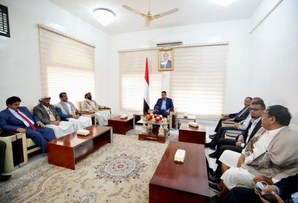 معين عبدالملك في مأرب لمناقشة مستجدات الوضع العسكري