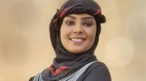 انتصار الحمادي في تفاصيل جديدة ومخزية يقوم بها الحوثيين.."قلت لهم هذه دعارة ردوا علينا يجوز ذلك في سبيل خدمة الوطن!!".