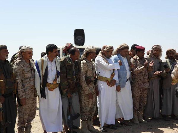 الجوف..قبائل دهم تتوافد إلى جبهات المنطقة العسكرية السادسة لإسناد قوات الجيش