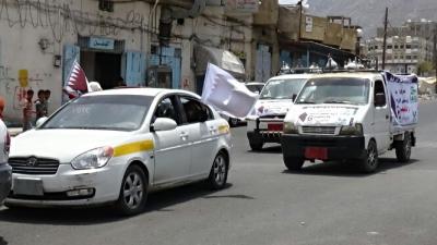 رحماء وجنات في توزيع المرحلة السادسة من اسطوانات لاوكسجين لروضة في تعز