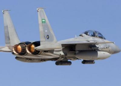 طيران التحالف يقصف اللواء 26 حرس والملعب الرياضي في البيضاء