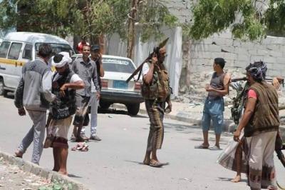 رويترز: غارات جوية واشتباكات برية، والحرب تنذر بتحويل اليمن إلى دولة فاشلة ونشر الصراع الطائفي في الشرق الأوسط