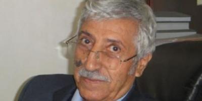 المقالح يخاطب أعضاء مؤتمر الحوار الوطني