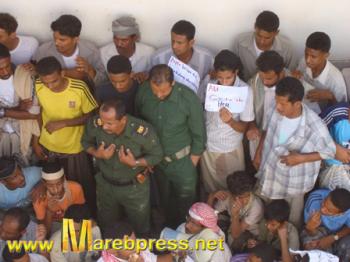 حضرموت: المئات من شباب ساه يلتحقون بثورة التغيير وينضمون مسيرة احتجاجية تطالب برحيل النظام