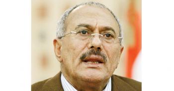  احمد الصوفي في  حوار مع «عكاظ»: الرئيس طالب بضرورة انهاء ثقافة الانتقام والبدء في حوار سياسي لإنهاء الأزمة اليمنية.